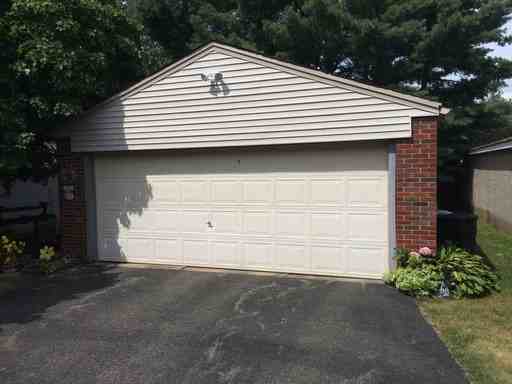 7075 Paxton Rd - Photo 3 of 9