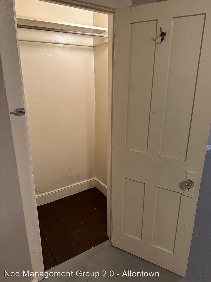 678-680 Northampton Street - Photo 2 of 10