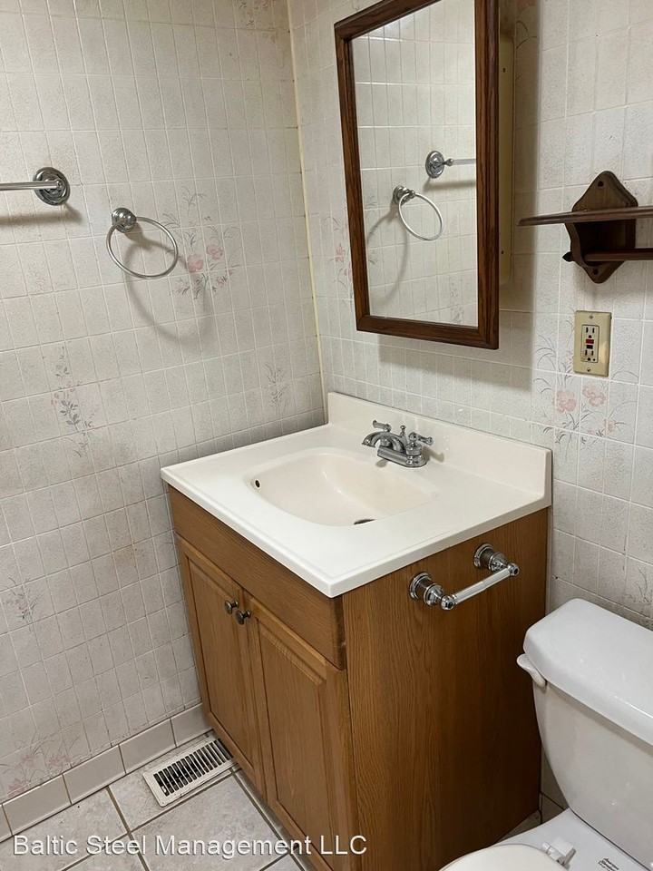 334 Broadway - Photo 3 of 13