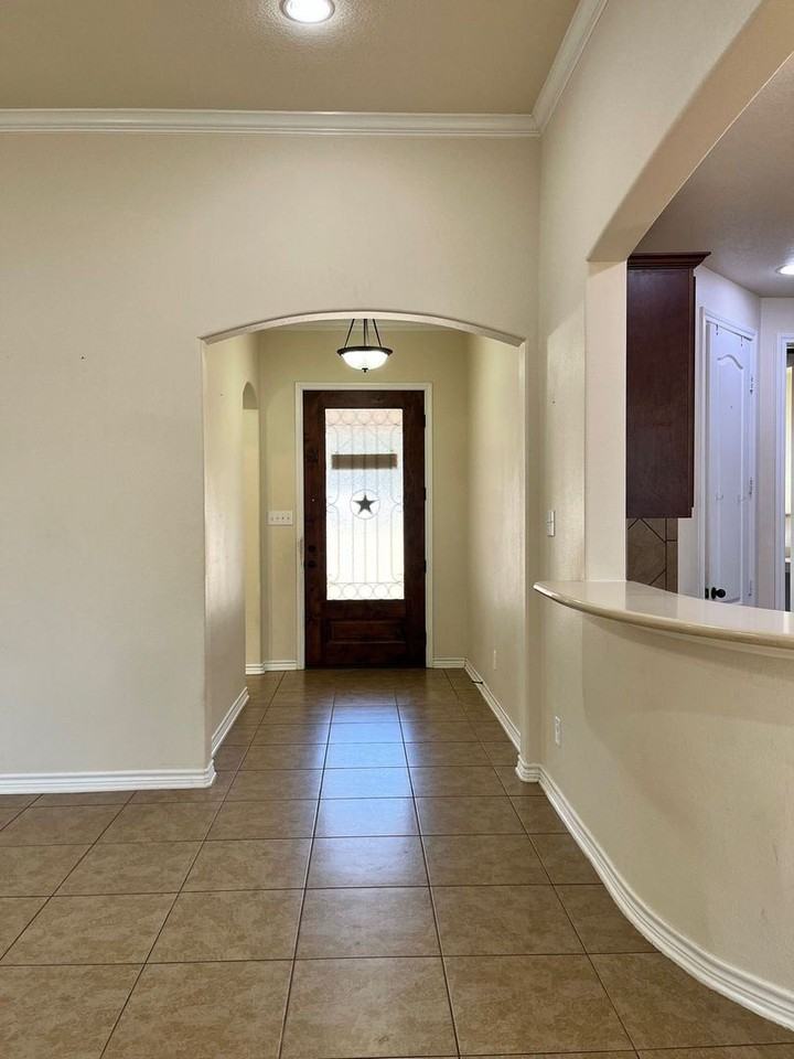 6398 Fox Run - Photo 3 of 20