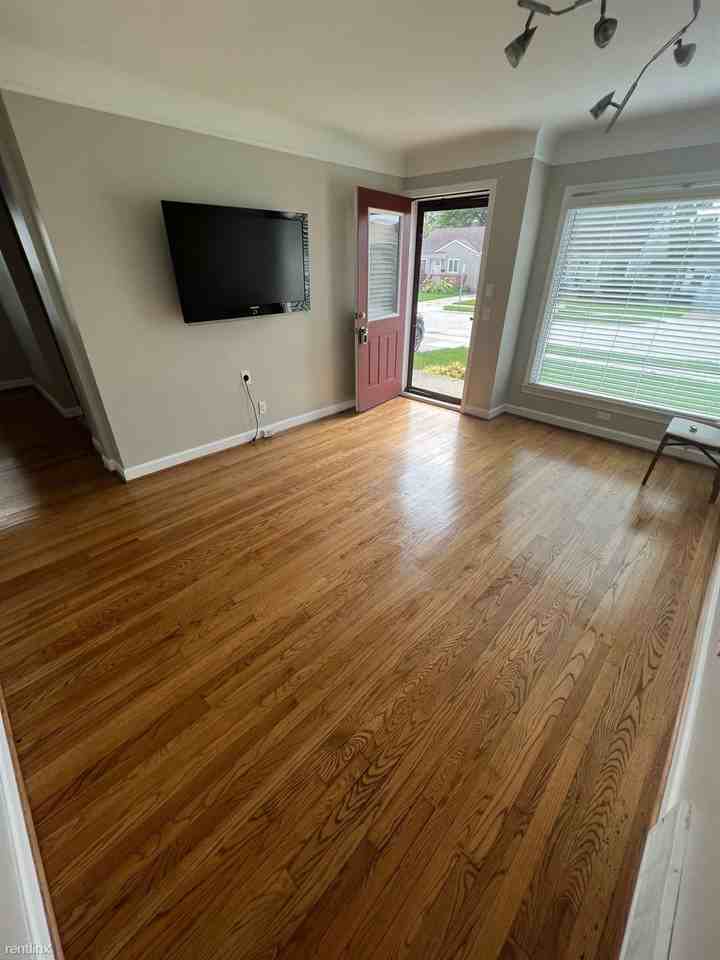 3602 Ravena Ave - Photo 3 of 18