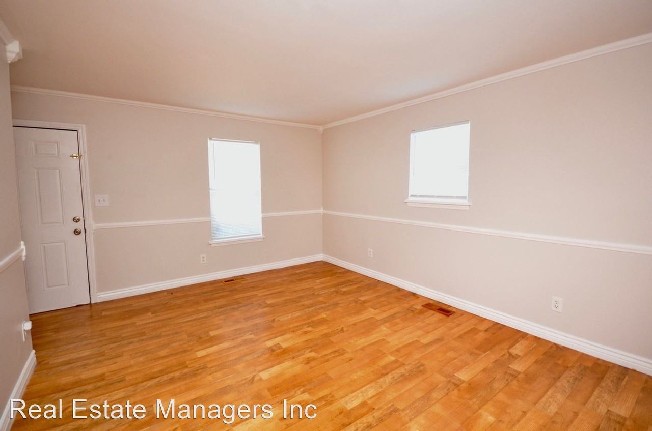 601 Echo Cove Ln - Photo 3 of 15