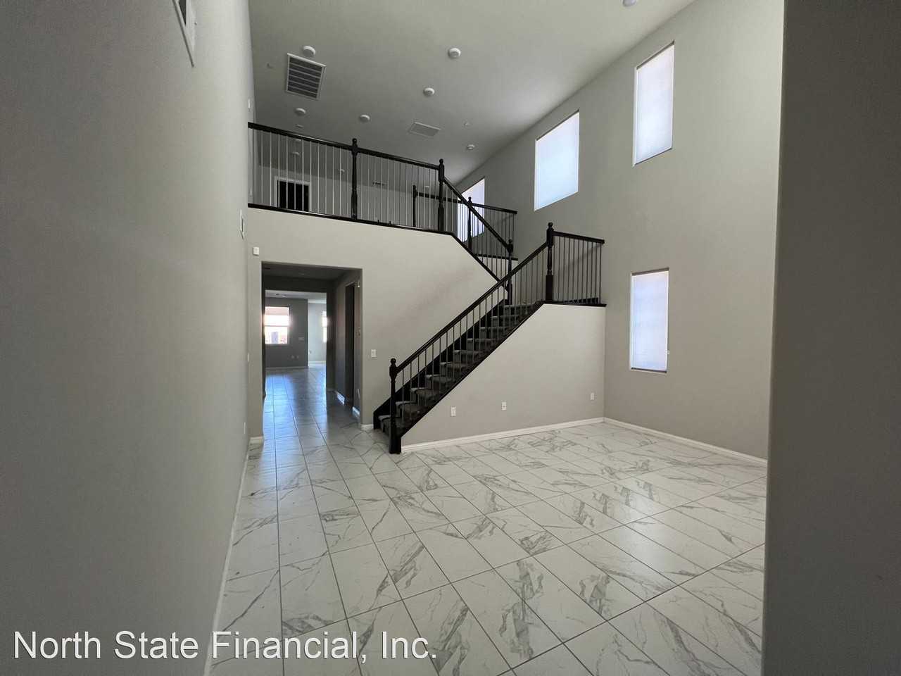 833 Bamboo Dr - Photo 2 of 38