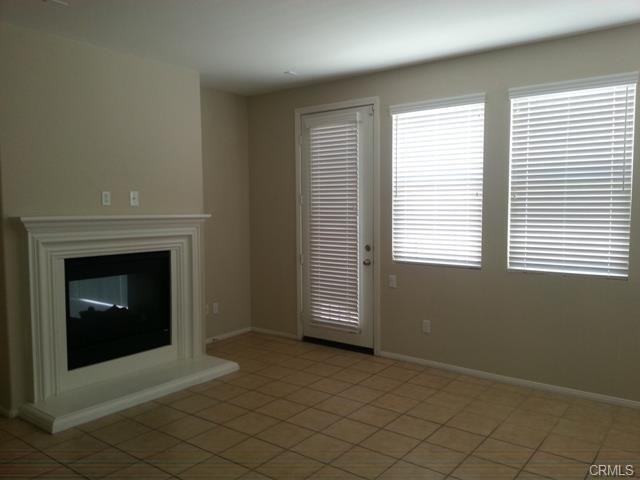 449 Partridge Ln - Photo 3 of 12