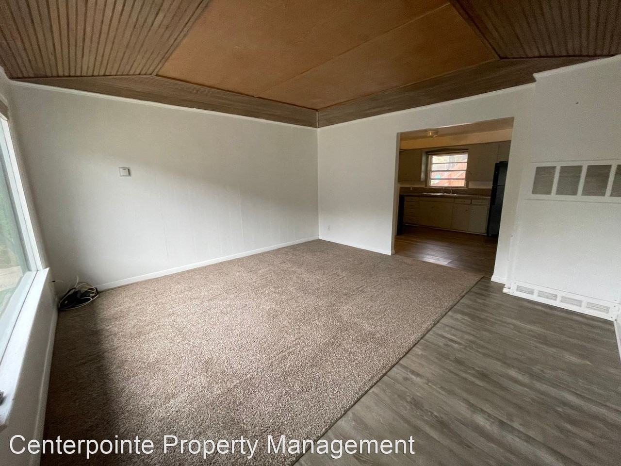 1026 & 1036 NE Lincoln St. - Photo 2 of 7