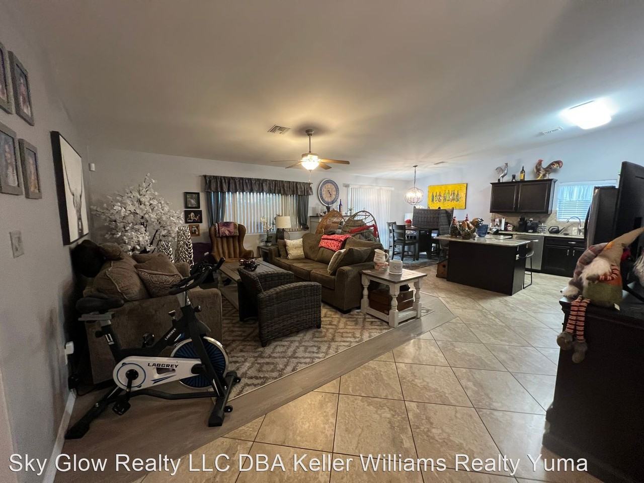 11517 E 36th St - Photo 3 of 25