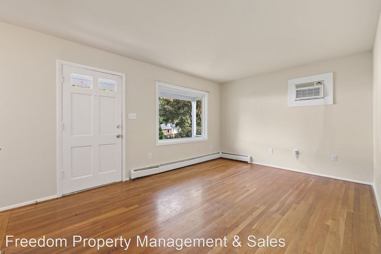 14309 Fairmont Ct - Photo 3 of 50