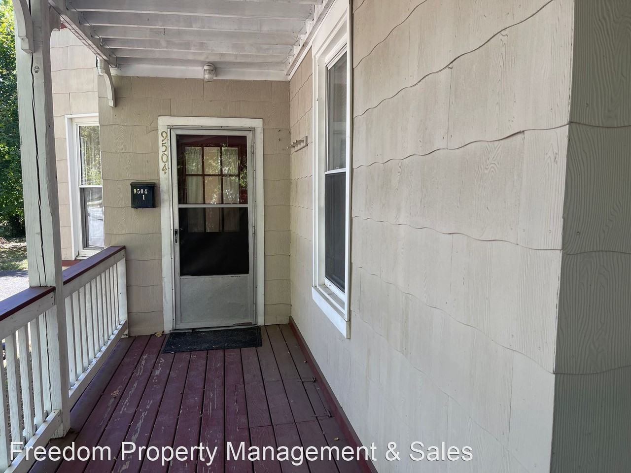 9504 Fairview Ave - Photo 2 of 12