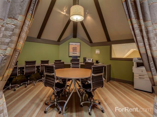 Arnada Pointe - Photo 2 of 12