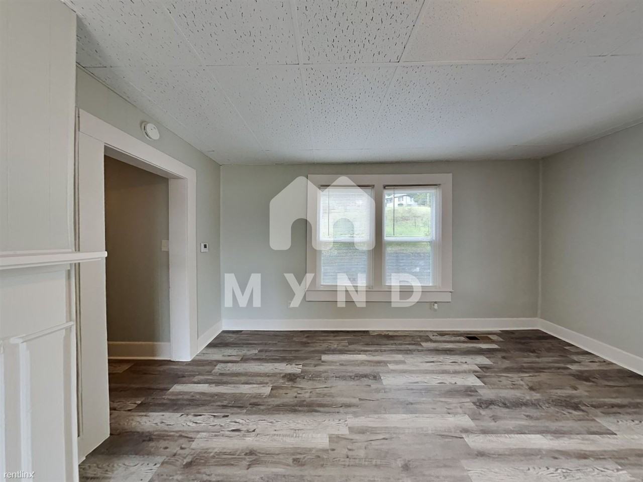 4708 Court O - Photo 3 of 17