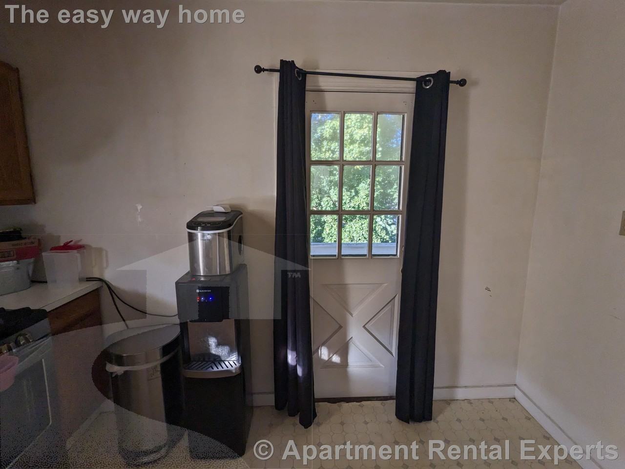 158 Jerome St #3 - Photo 3 of 11