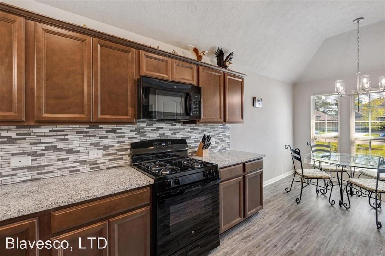 14364 N Summerchase Cir - Photo 2 of 50