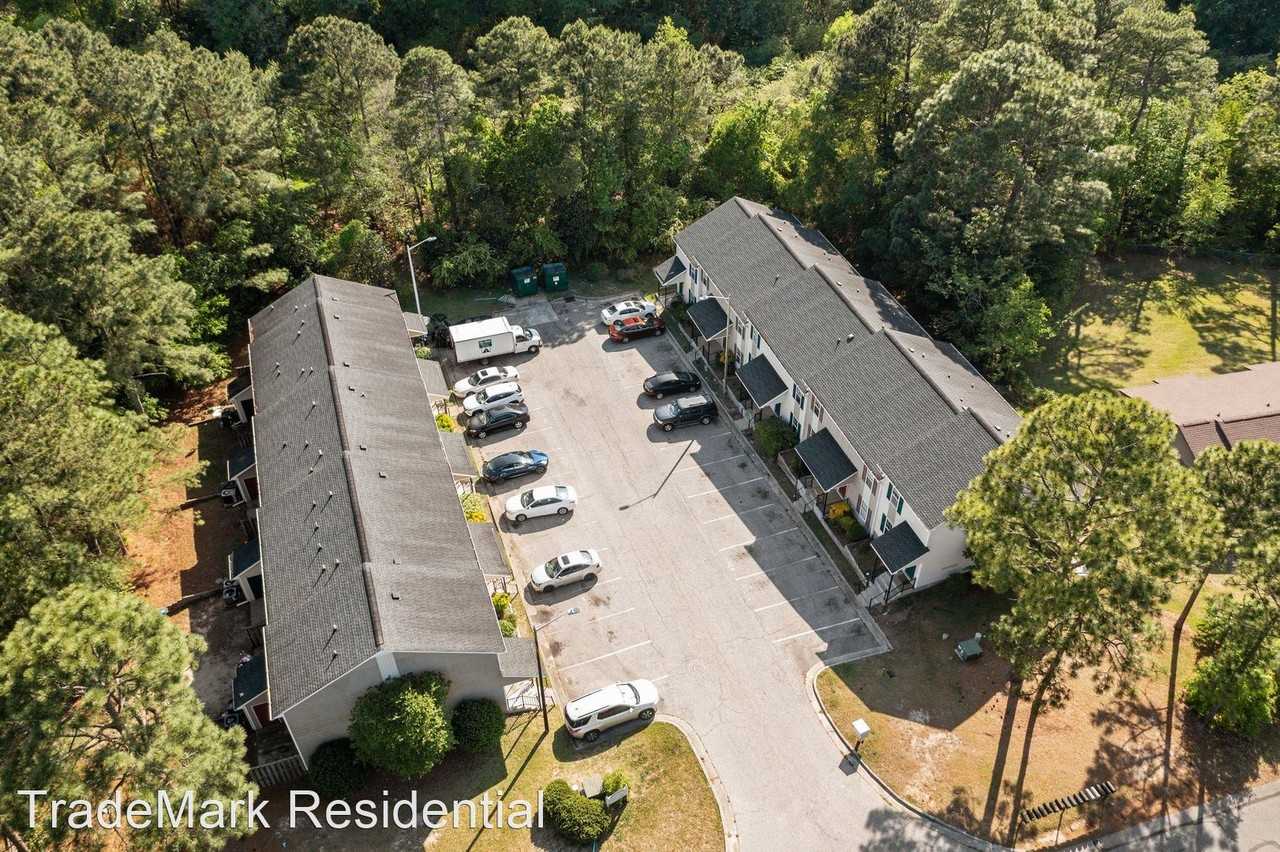 Saddlebrook Townhomes - Photo 3 of 18