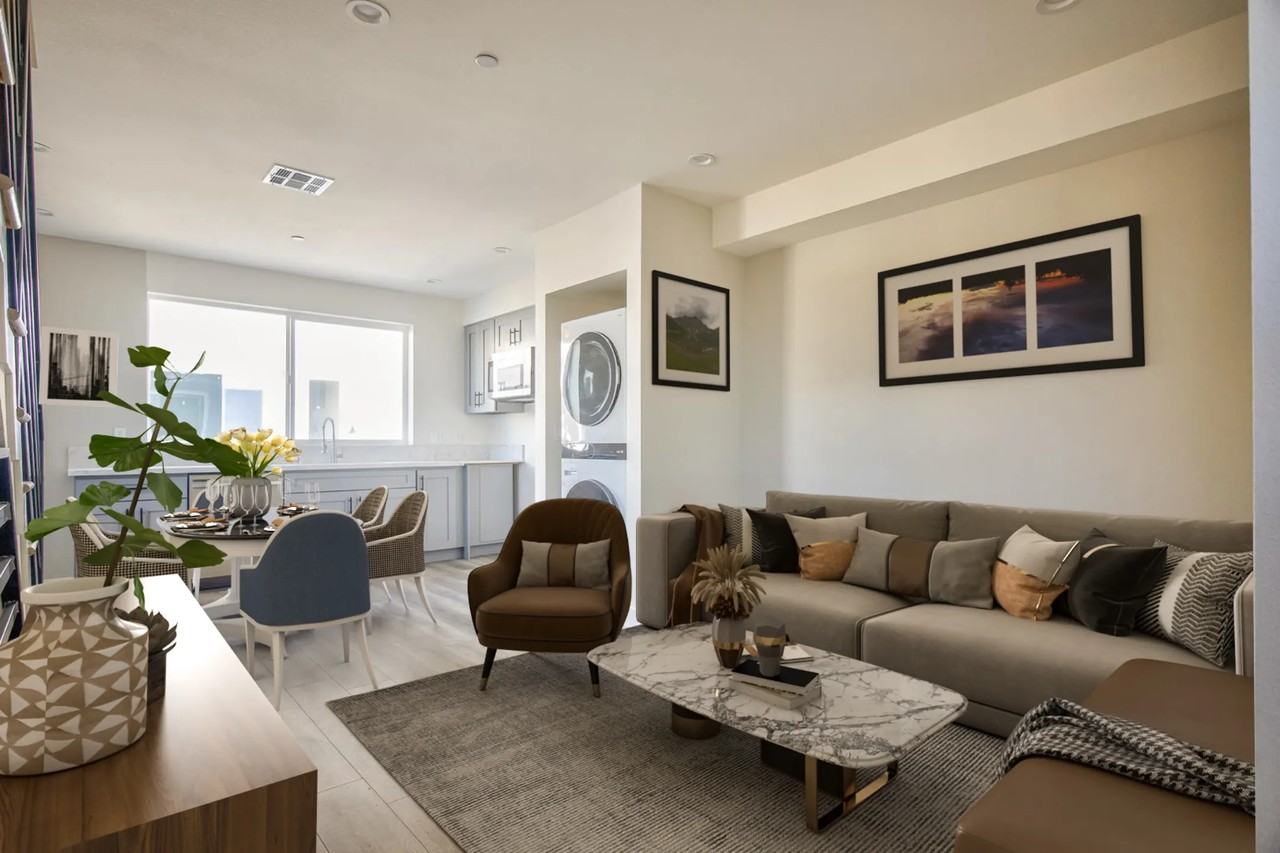 1241 Irolo St - Photo 3 of 23