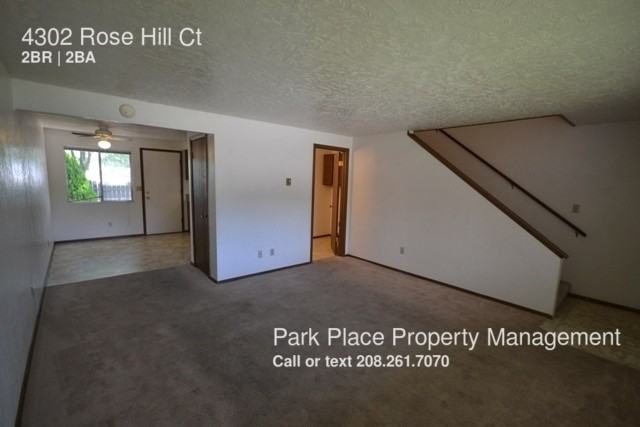 4302 Rose Hill Ct - Photo 2 of 16