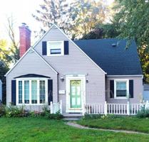 featured image of 2220 Monroe Ave Nw