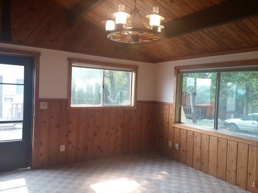 817 Monroe St - Photo 3 of 11