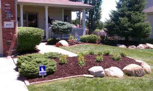 8135 104th St - Photo 2 of 7