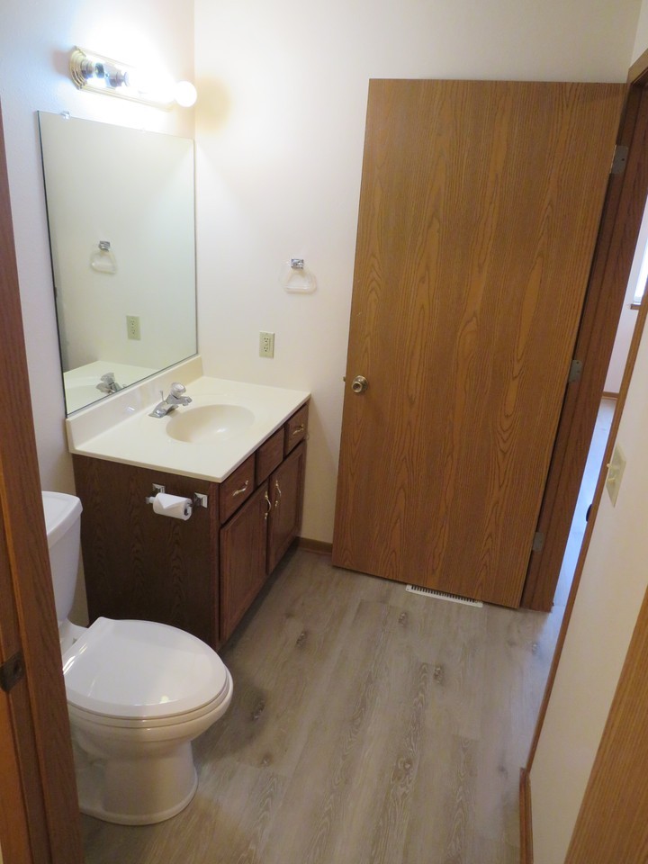 5671 Gables Dr - Photo 2 of 16