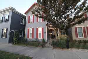 featured image of 115 S 5th St