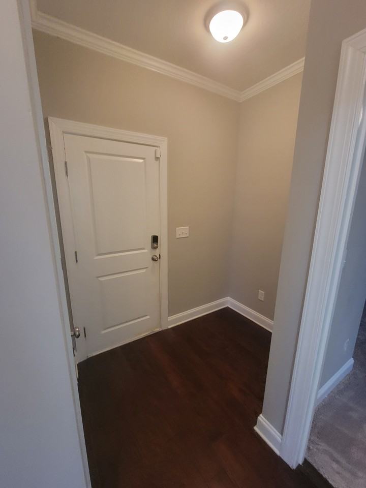 1733 Ethan Way - Photo 2 of 27