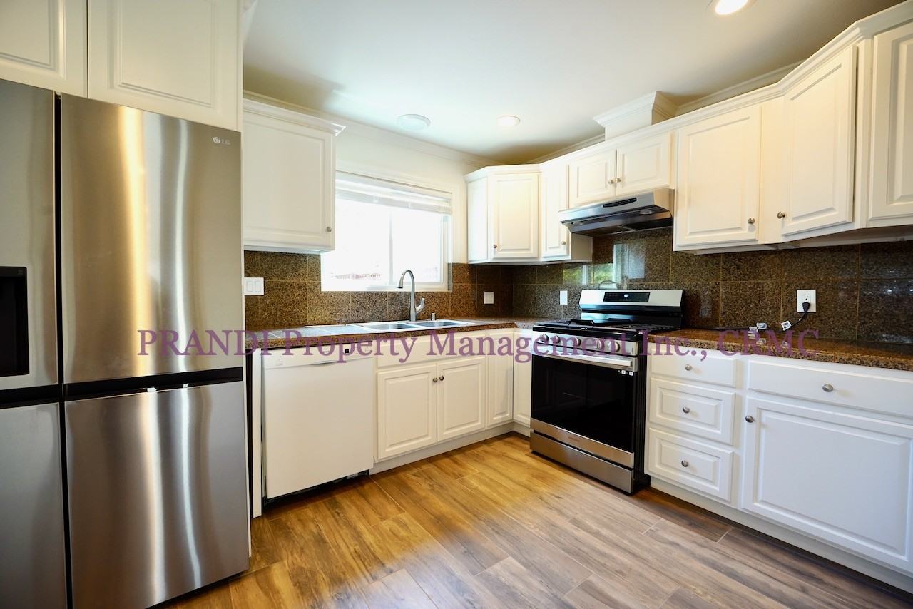 1528 San Anselmo Ave - Photo 2 of 19