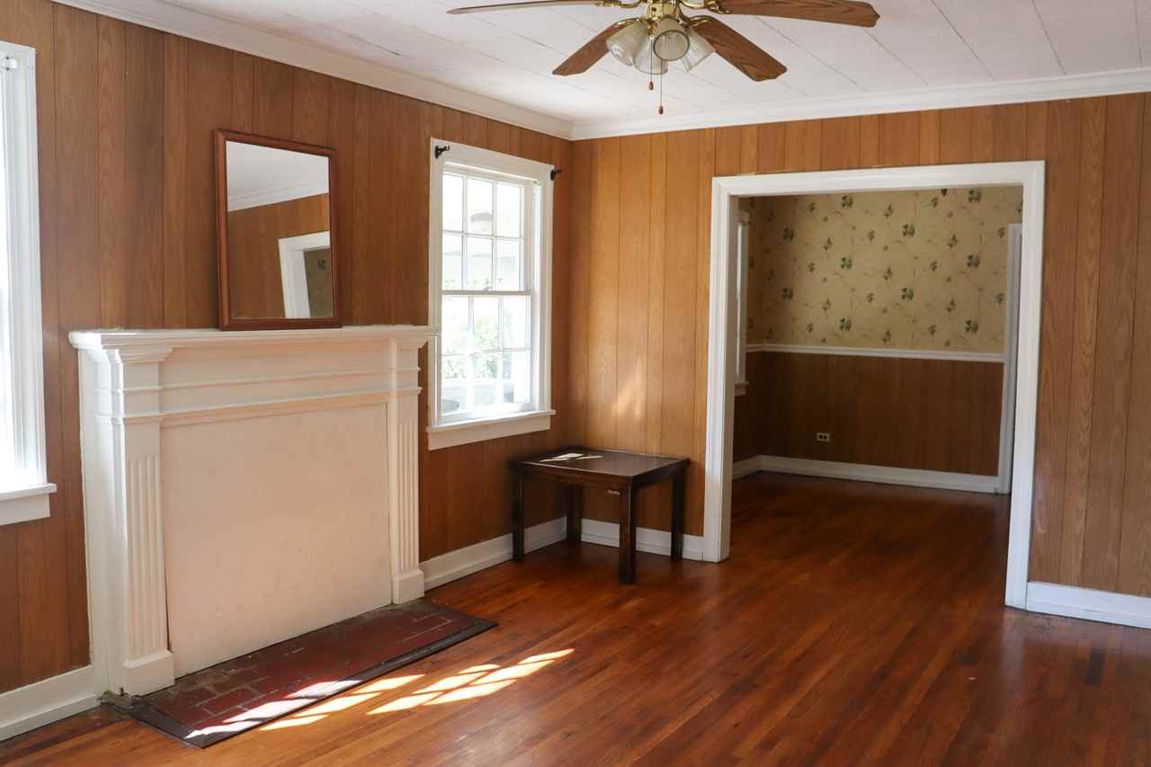 309 Williams St - Photo 3 of 13