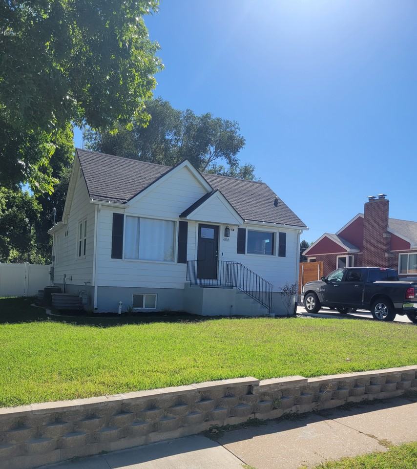 4108 Madison Ave - Photo 2 of 16