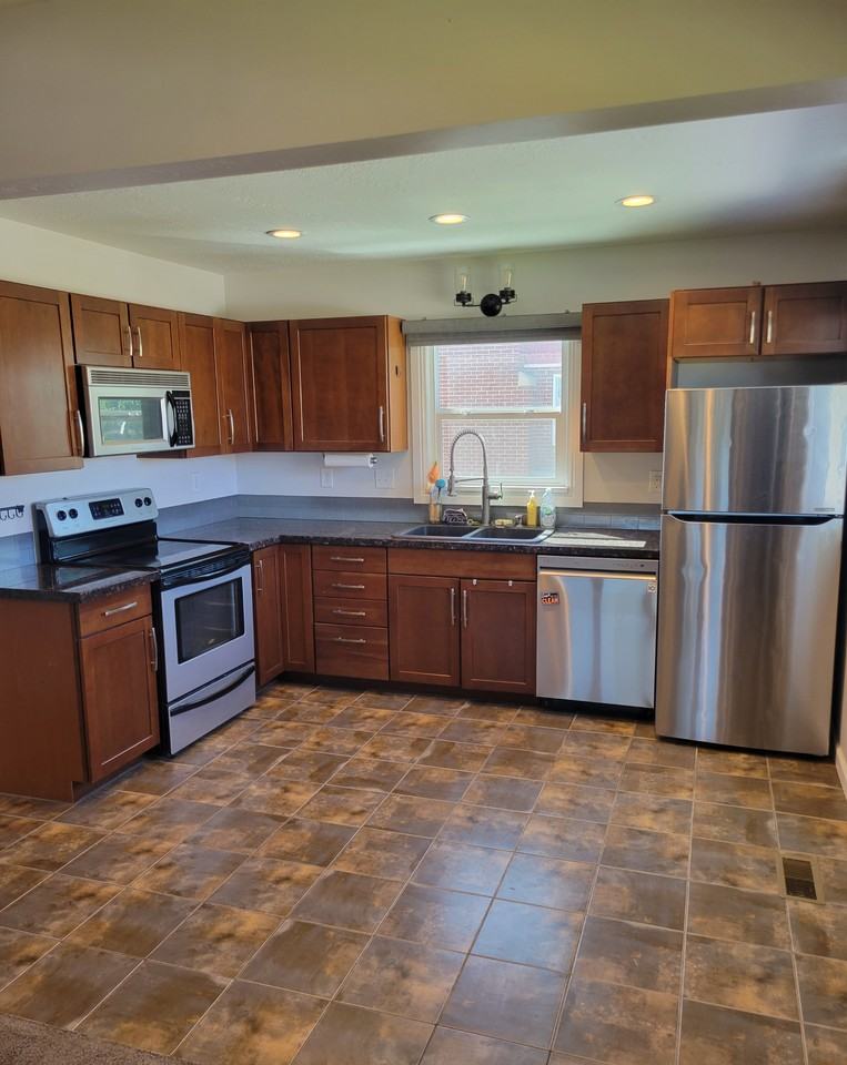 4108 Madison Ave - Photo 4 of 16