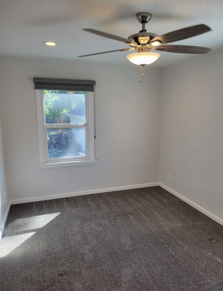 4108 Madison Ave - Photo 6 of 16