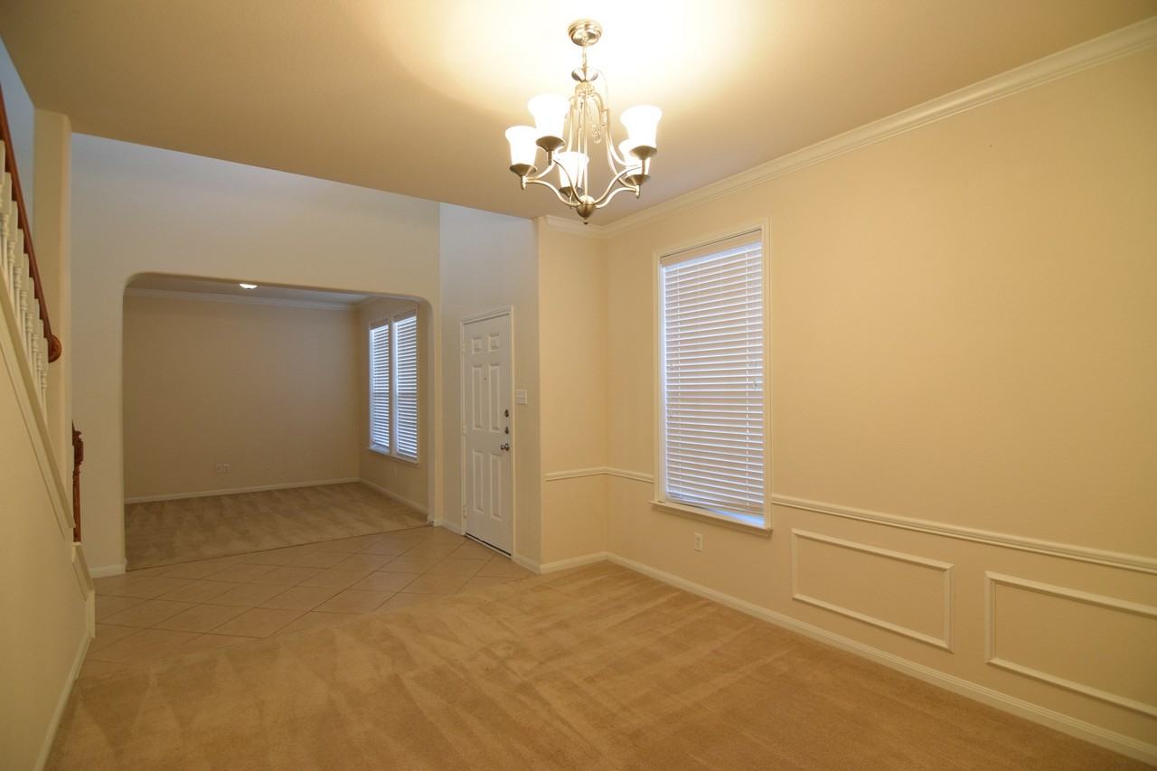 5620 Siltstone Loop - Photo 7 of 31