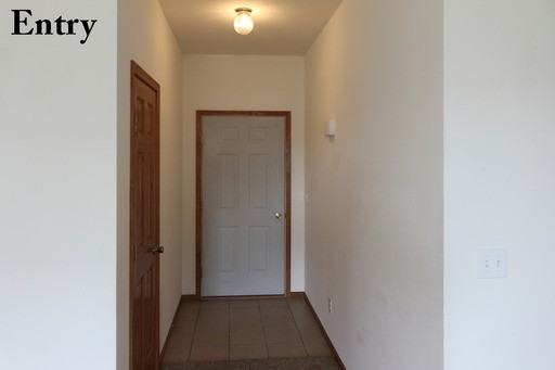 15554 Summerbrooke Ln - Photo 2 of 16