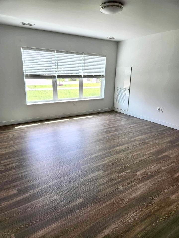 Oak Field Place - Photo 5 of 19