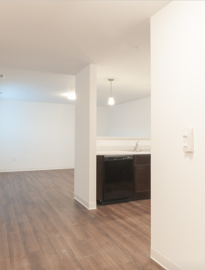 Sugar Creek Crossing - Photo 4 of 20