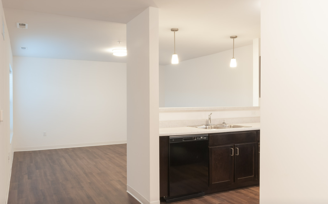 Sugar Creek Crossing - Photo 5 of 20