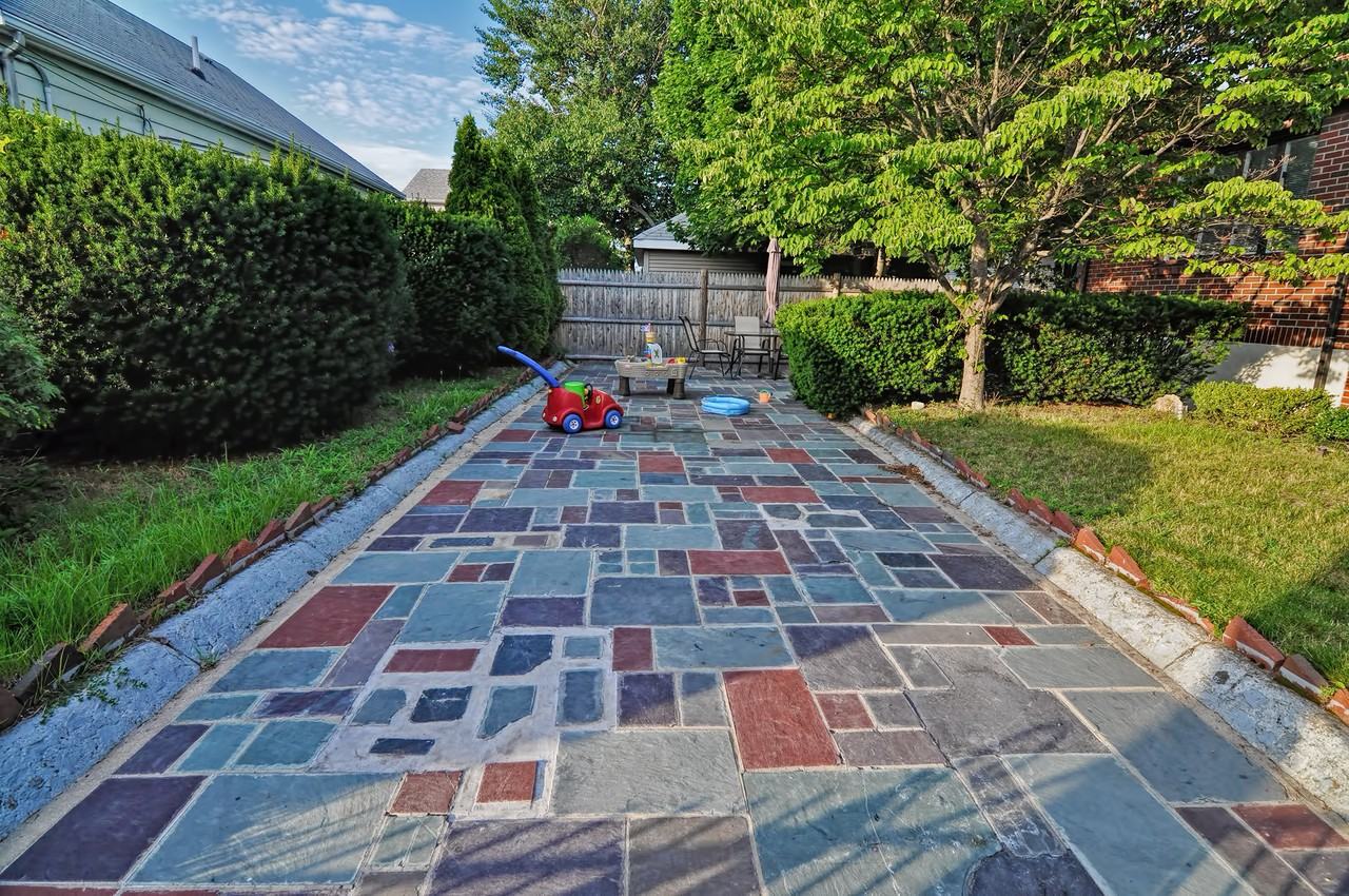 88 Fowler Ave - Photo 3 of 11