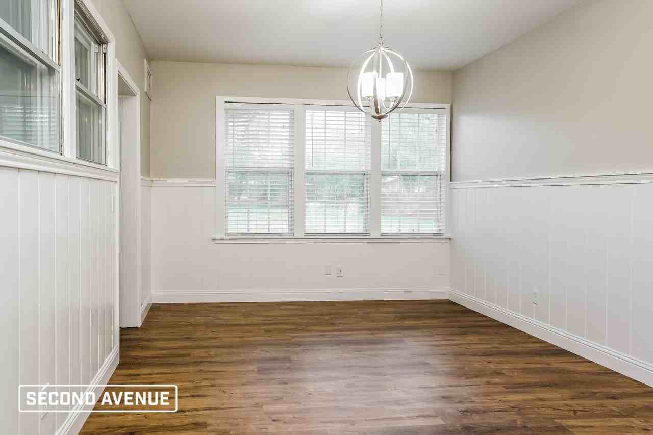 1011 Usher St - Photo 5 of 17