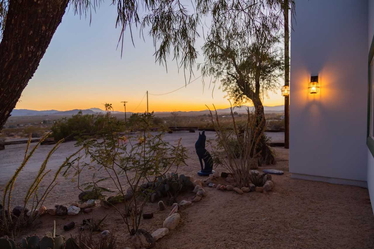 63757 Giant Rock Rd #NA - Photo 3 of 33