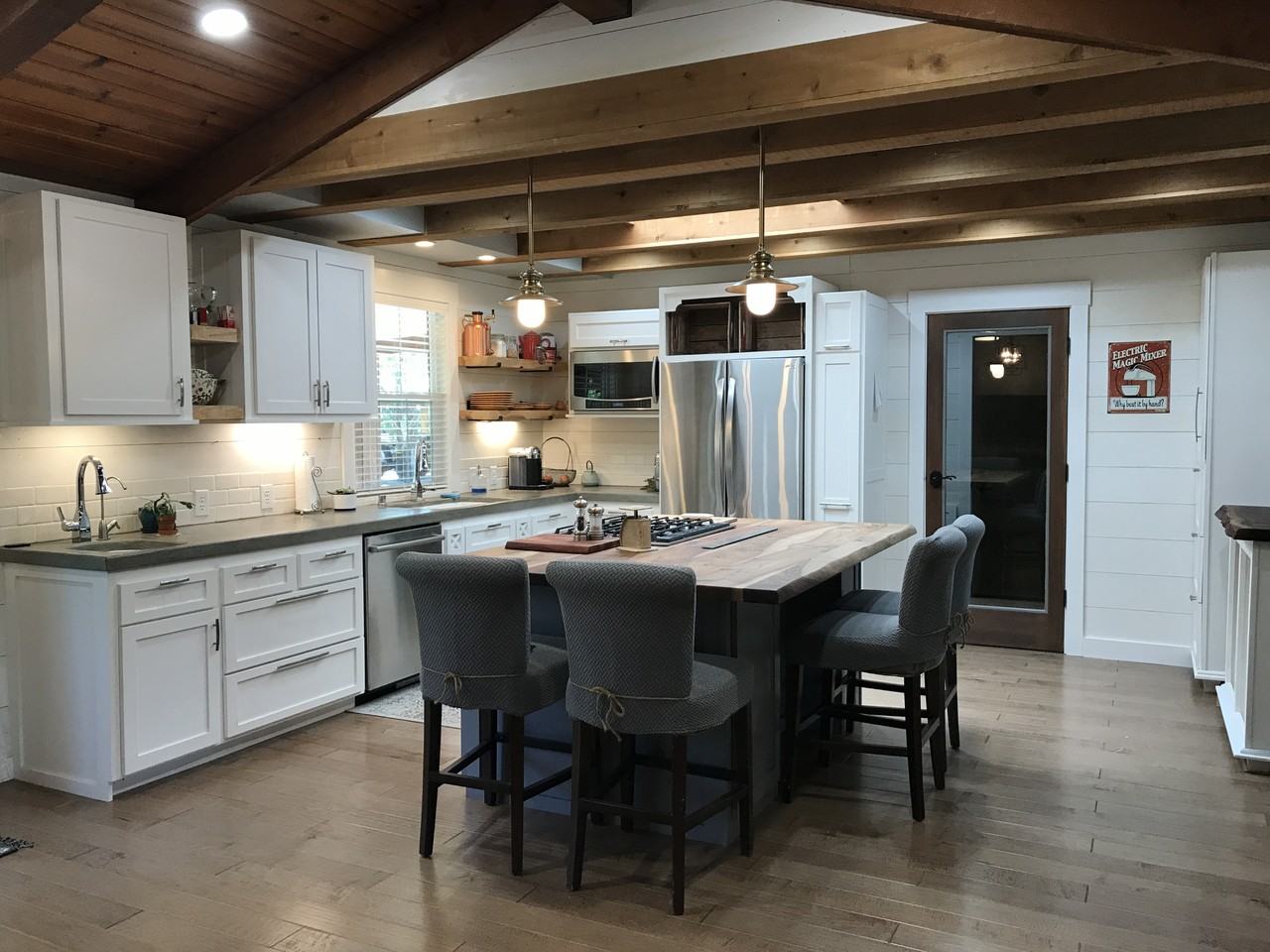 9488 Cummings Rd #NA - Photo 3 of 9