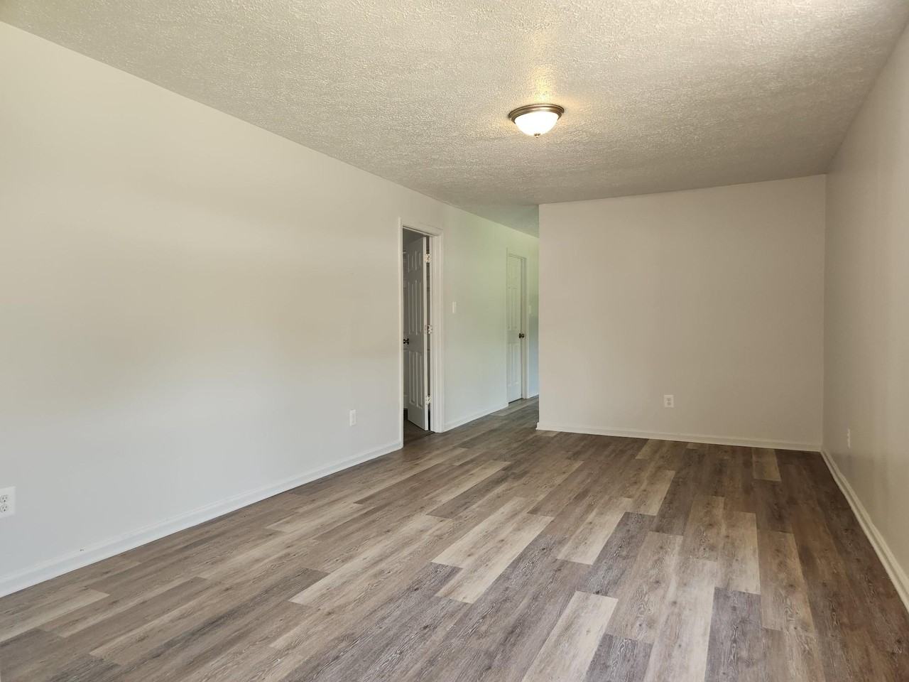 142 Harryhogan Rd #34 - Photo 2 of 3