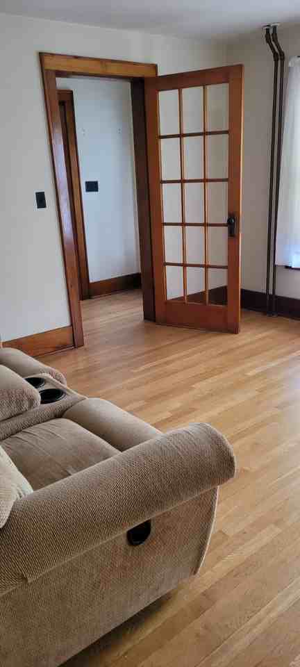 13193 Seneca St #NA - Photo 3 of 14