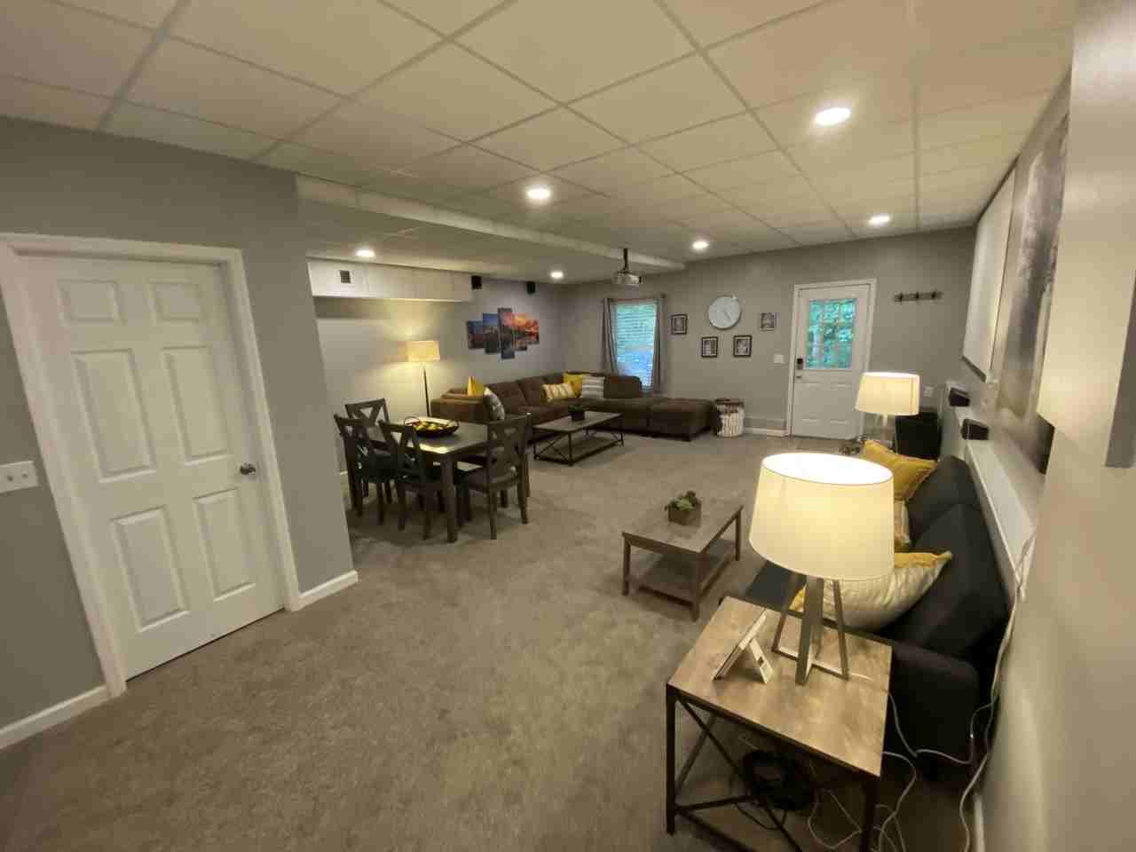 1113 Crestfield Dr #1 - Photo 2 of 10