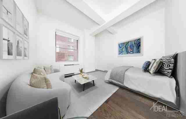 114 John St - Photo 2 of 7