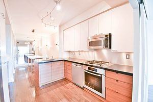 20 Scrivener Square #0515