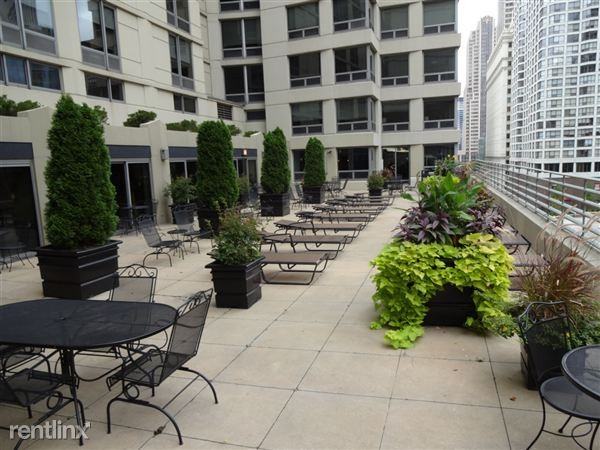 Plaza 440 Private Residences - Photo 2 of 10