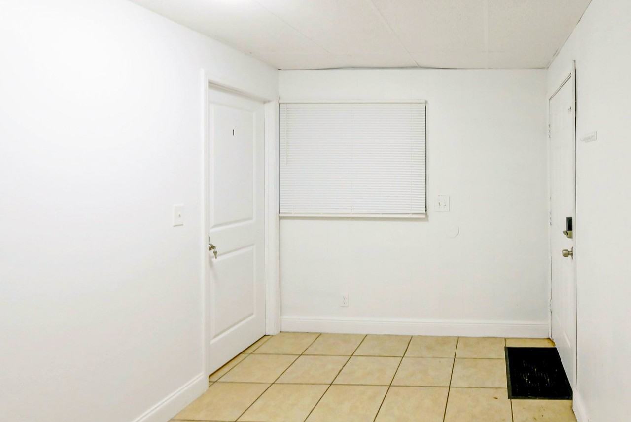 Windsor Way - Photo 4 of 17