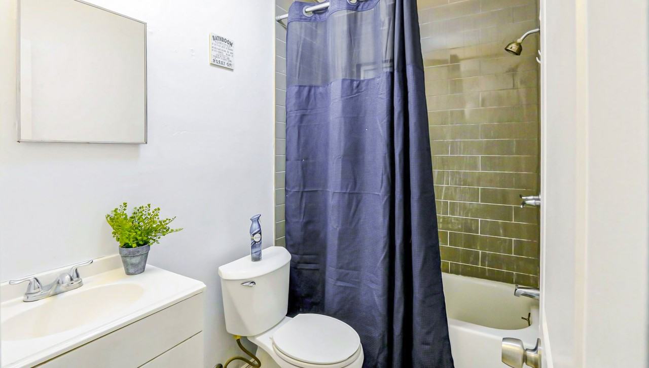 Windsor Way - Photo 3 of 17