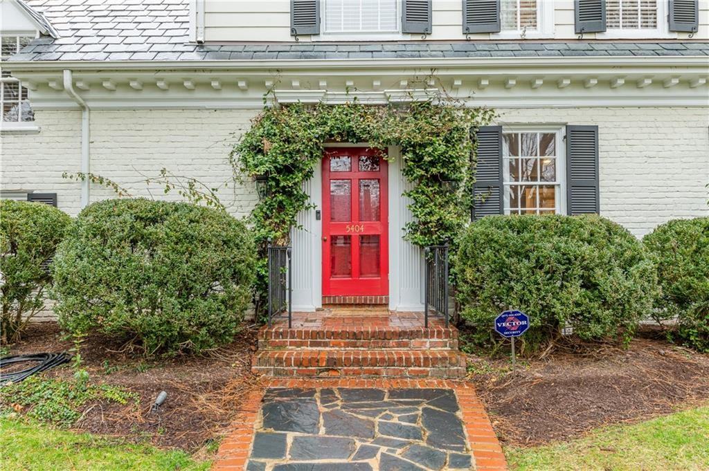 5404 Matoaka Rd - Photo 3 of 40