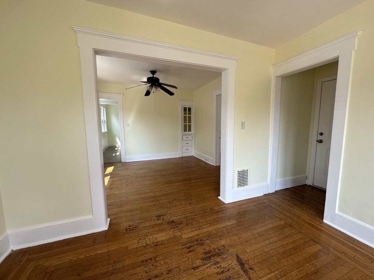 16 Cross Street #2nd Floor - Photo 2 of 9