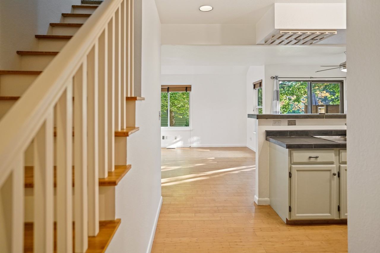 4844 Edison Ave - Photo 2 of 16